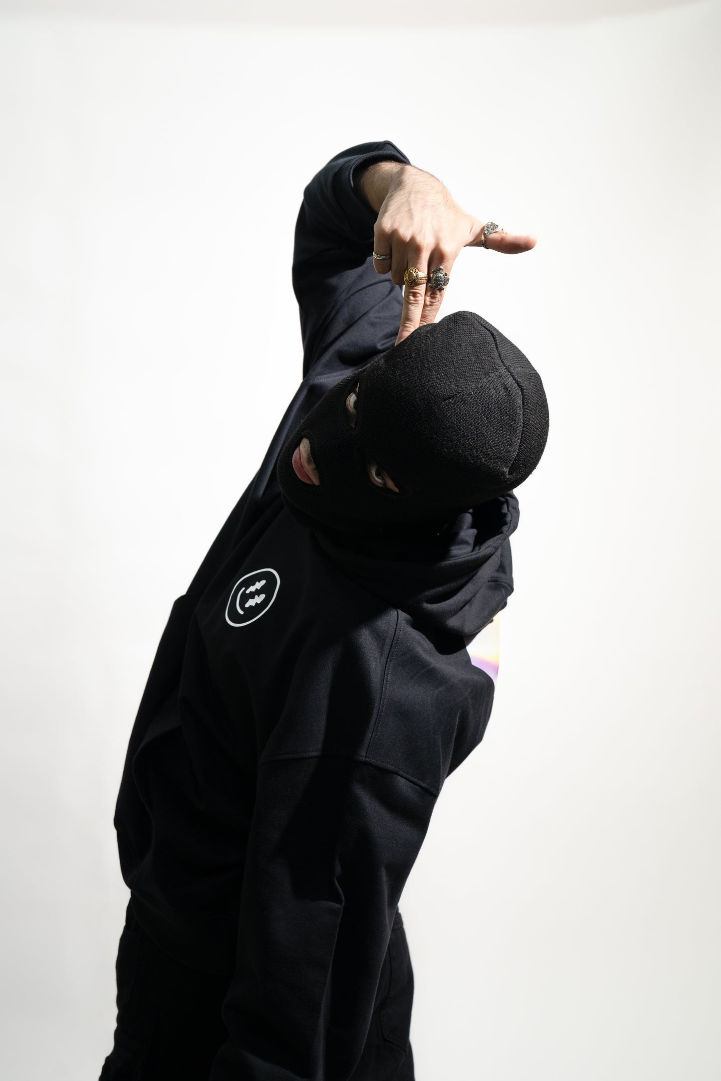 LOVE IS ALL - UNISEX