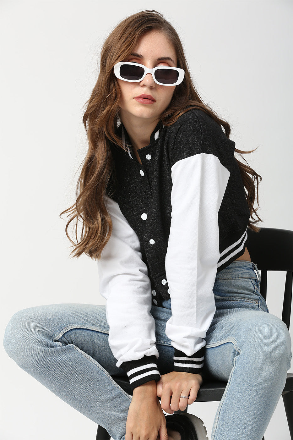 SOLID CROP VARSITY