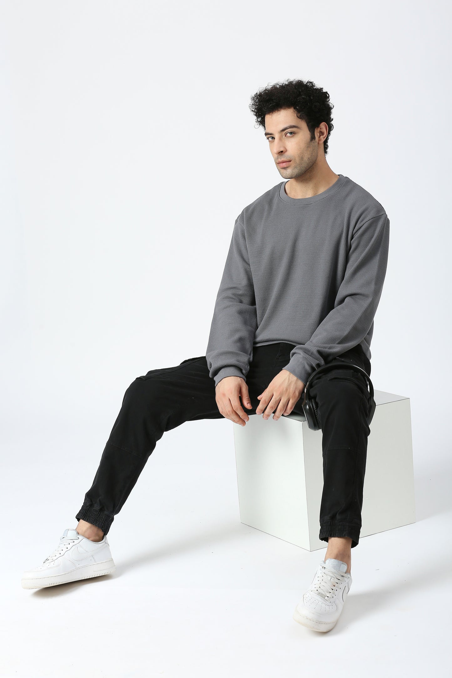 CLASSIC WAFFLE SWEATSHIRT
