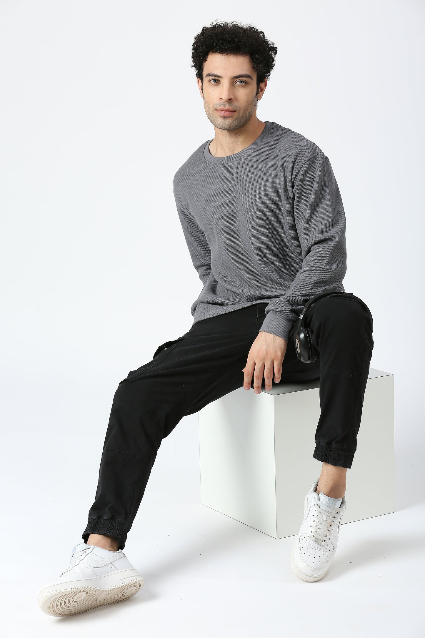 CLASSIC WAFFLE SWEATSHIRT