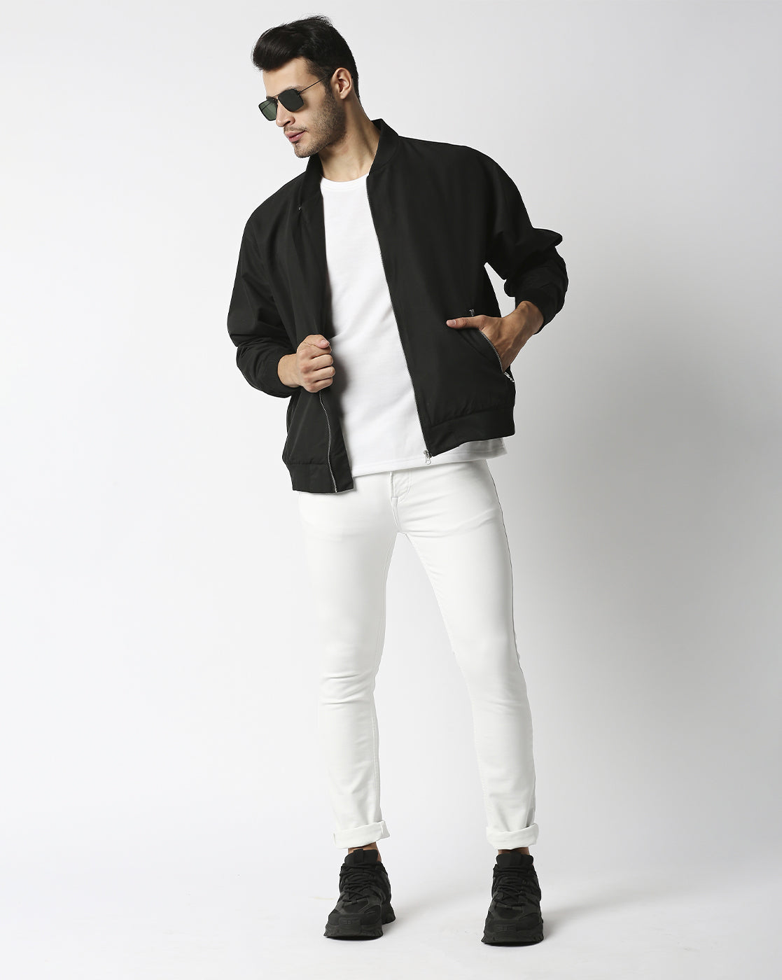 CLASSIC BOMBER JACKET
