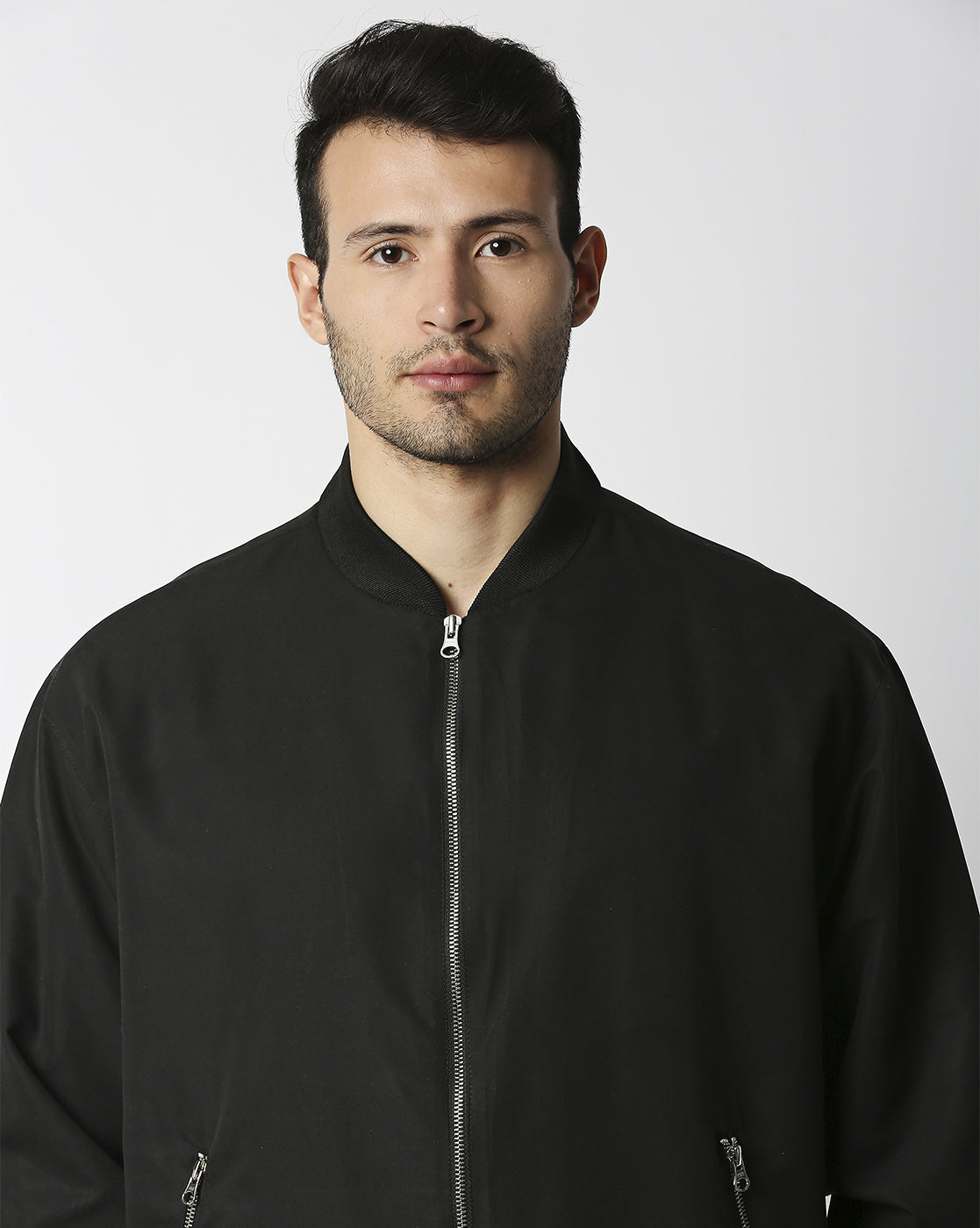 CLASSIC BOMBER JACKET